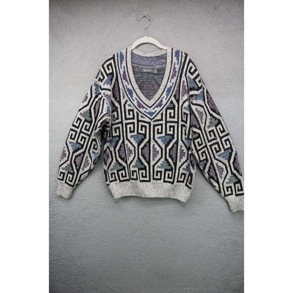 J T Beckett Vtg. Men's V-Neck Pullover Sweater-Size Medium-Thick - Picture 1 of 11